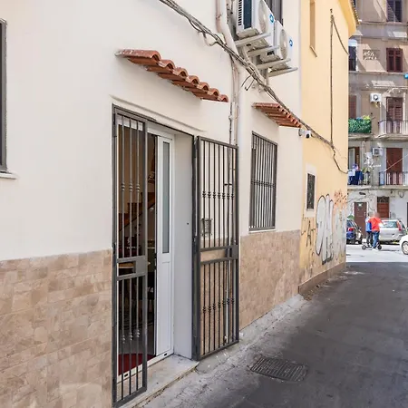 Casa Nica Nica بيت للعطل باليرمو